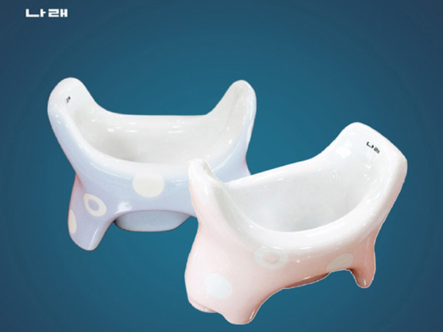 Toilet commode for children