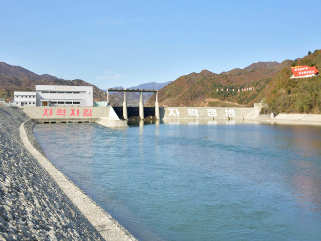 Построен гидроэлектростанция «Кымъяган» № 2 как образец средней и малой гидроэлектростанции